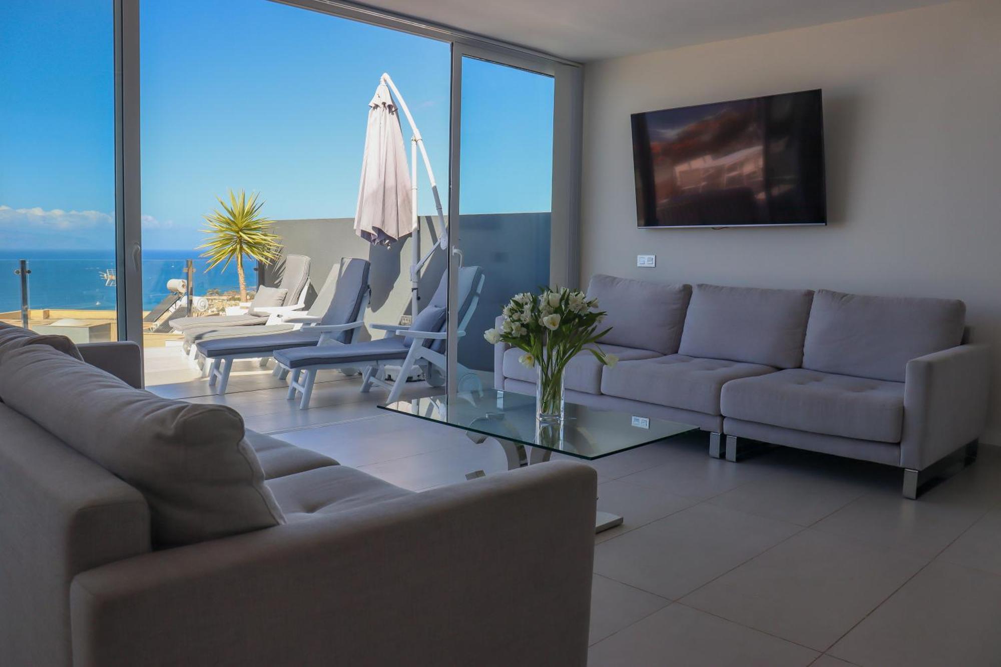 Azure Sky Villa - Panoramic Ocean View, Luxury, San Eugenio أذيخي المظهر الخارجي الصورة