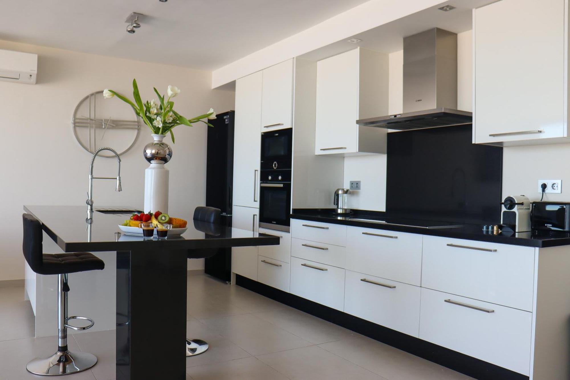 Azure Sky Villa - Panoramic Ocean View, Luxury, San Eugenio أذيخي المظهر الخارجي الصورة