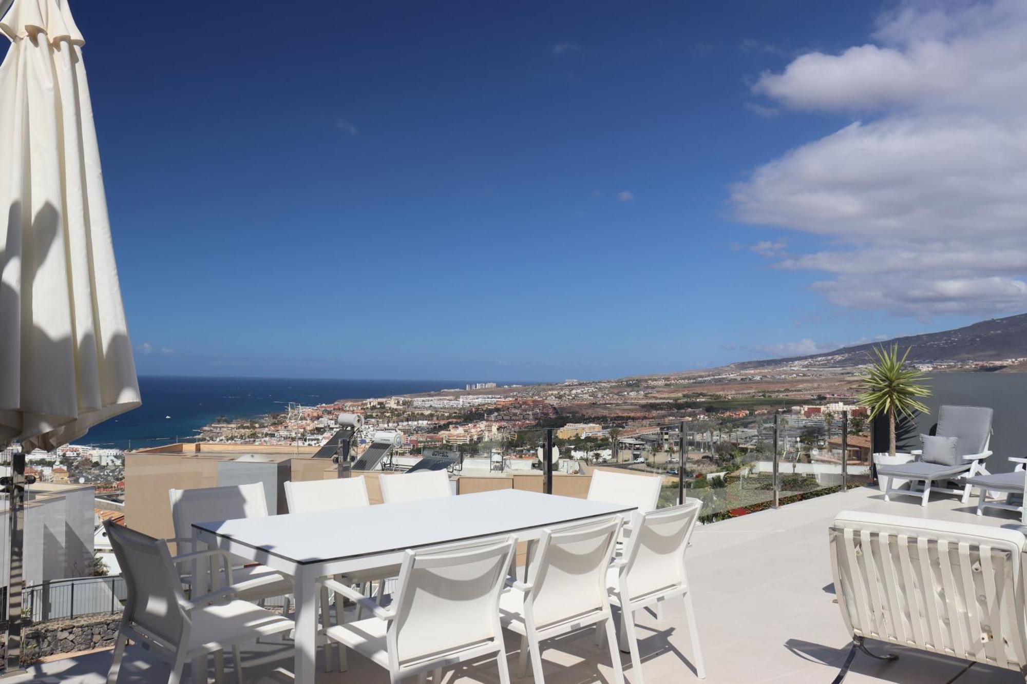 Azure Sky Villa - Panoramic Ocean View, Luxury, San Eugenio أذيخي المظهر الخارجي الصورة