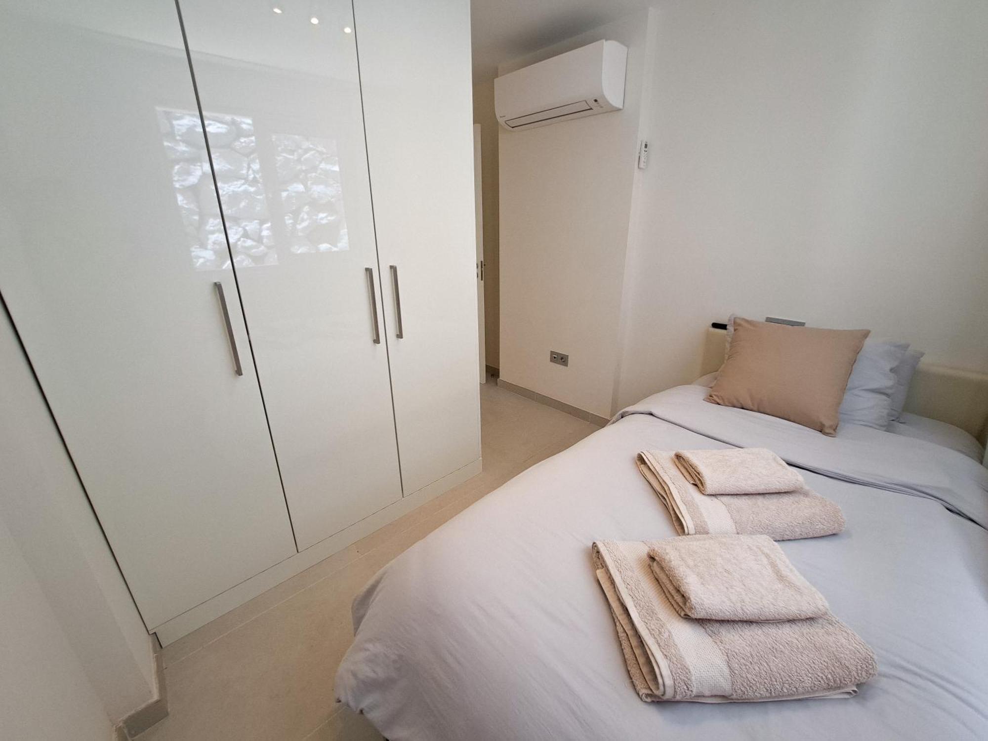 Azure Sky Villa - Panoramic Ocean View, Luxury, San Eugenio أذيخي المظهر الخارجي الصورة