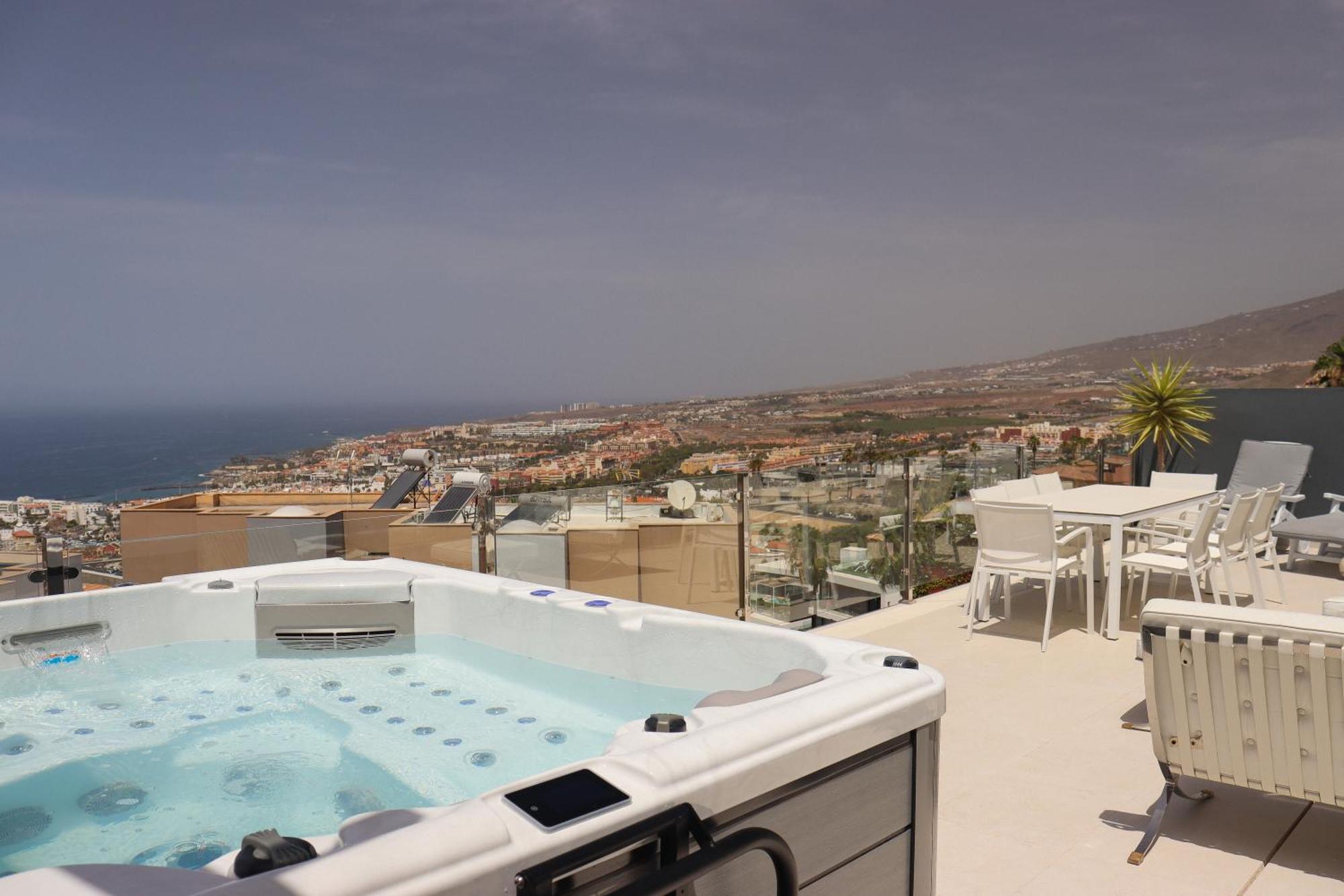 Azure Sky Villa - Panoramic Ocean View, Luxury, San Eugenio أذيخي المظهر الخارجي الصورة